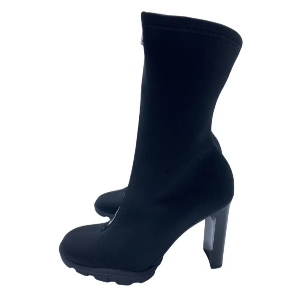 Alexander McQueen Black Heeled Boots with Rugged Sole